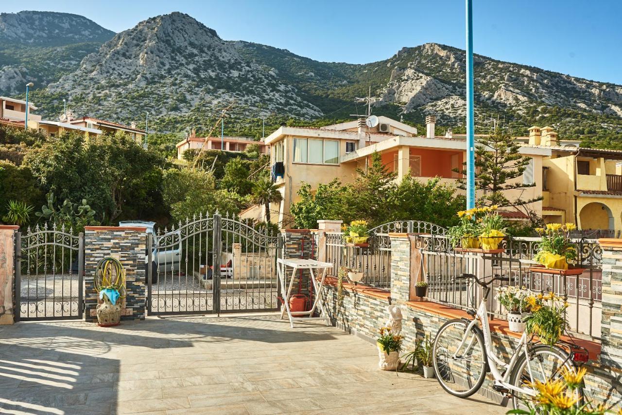 Villetta Vista Mare Cala Gonone Exterior photo